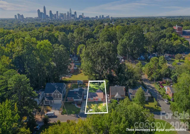 Photo 3 of Single family home for sale at 2019 St Mark St, Charlotte, NC 28216 | MLS# 4422684 | Listing updated on 2026-10-07