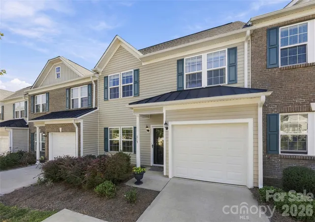 Photo 2 of Townhouse for sale at 615 School House Ln, Fort Mill, SC 29708 | MLS# 4422689 | Listing updated on 2026-10-09