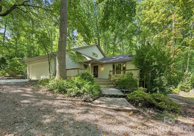 Single family home for sale at 19317 Davidson Concord Rd, Davidson, NC 28036 | MLS# 4422690
