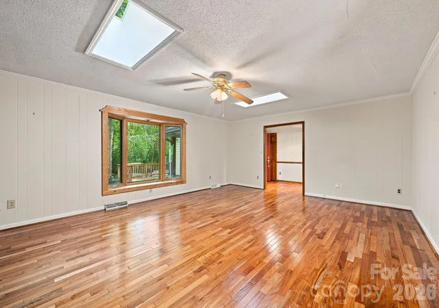 Photo 4 of Single family home for sale at 19317 Davidson Concord Rd, Davidson, NC 28036 | MLS# 4422690 | Listing updated on 2026-10-20