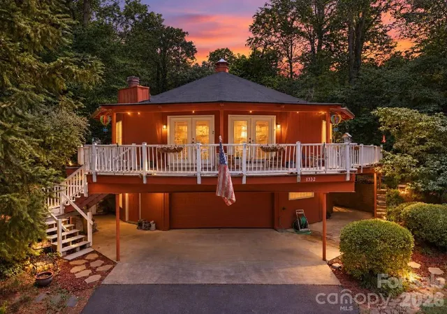 Photo 1 of Single family home for sale at 1332 Fairway Dr, Newton, NC 28658 | MLS# 4422706 | Listing updated on 2026-10-13