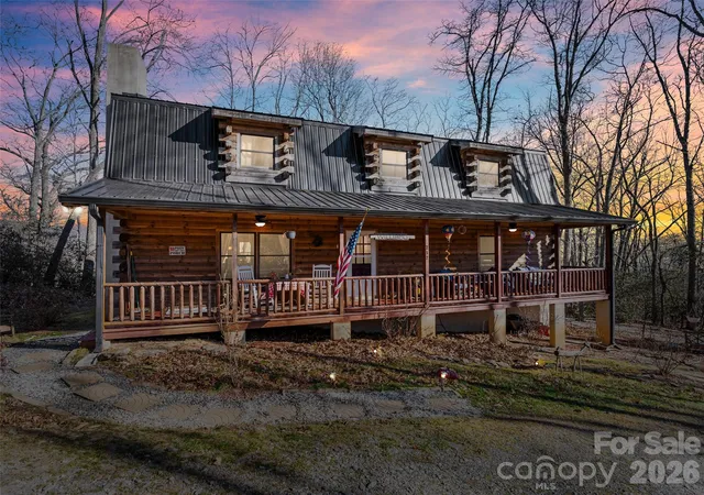 Photo 1 of Single family home for sale at 252 Idylwild Ln, Black Mountain, NC 28711 | MLS# 4422710 | Listing updated on 2026-10-30