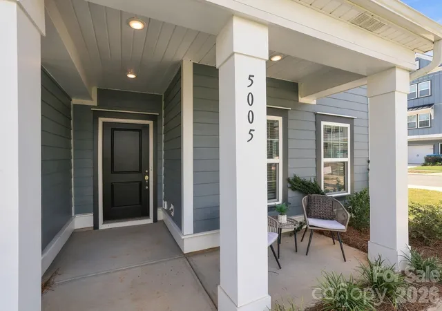 Photo 2 of Townhouse for sale at 5025 Cherry Gum Ct #47, Matthews, NC 28105 | MLS# 4422741 | Listing updated on 2026-10-02