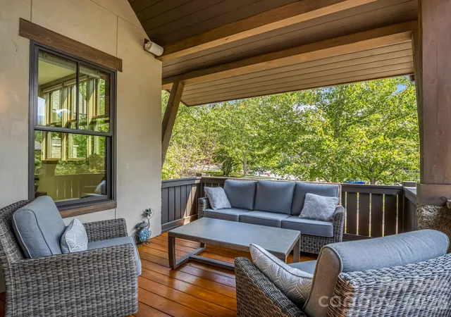 Photo 4 of Townhouse for sale at 14 Keats Rd, Black Mountain, NC 28711 | MLS# 4422748 | Listing updated on 2026-09-26