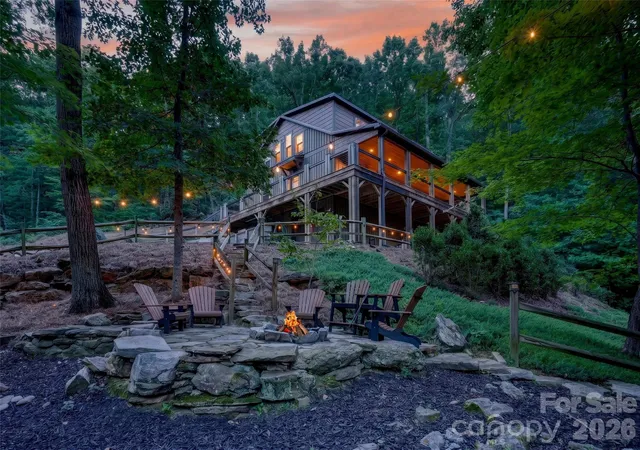 Photo 2 of Single family home for sale at 3050 Green River Cvs Rd, Saluda, NC 28773 | MLS# 4422760 | Listing updated on 2026-09-19