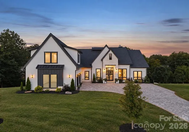 Photo 2 of Single family home for sale at 323 Chukar Way, Fletcher, NC 28732 | MLS# 4422780 | Listing updated on 2026-09-25