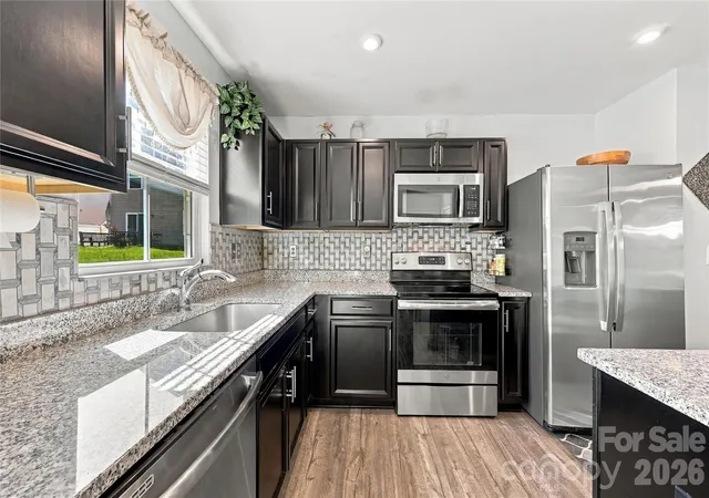Photo 4 of Single family home for sale at 2438 Thorn Spring Ln SE, Concord, NC 28025 | MLS# 4422802 | Listing updated on 2026-09-21