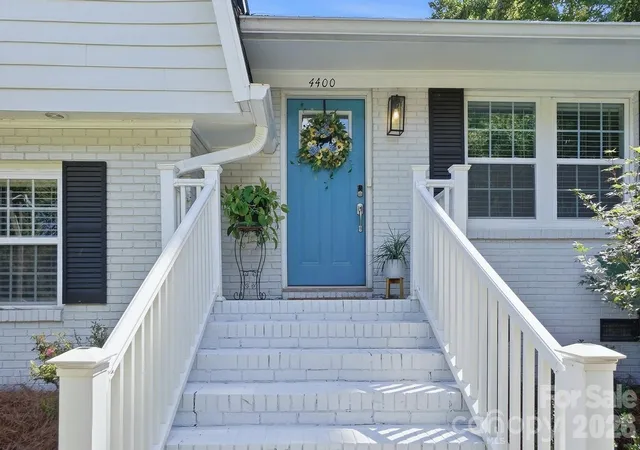 Photo 3 of Single family home for sale at 4400 Strangford Ave, Charlotte, NC 28215 | MLS# 4422804 | Listing updated on 2026-10-22