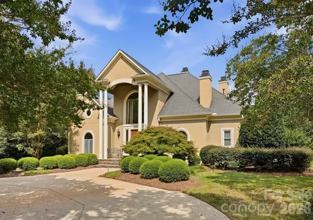 Photo 1 of Single family home for sale at 6719 Seton House Ln, Charlotte, NC 28277 | MLS# 4422805 | Listing updated on 2026-09-23