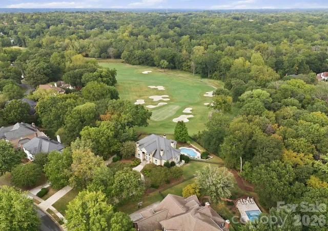 Photo 4 of Single family home for sale at 6719 Seton House Ln, Charlotte, NC 28277 | MLS# 4422805 | Listing updated on 2026-09-23