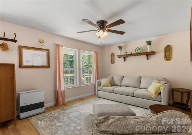 Photo 3 of Single family home for sale at 427 Hardscrabble Rd, Burnsville, NC 28714 | MLS# 4422835 | Listing updated on 2026-09-24