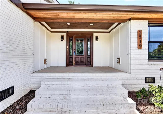 Photo 1 of Single family home for sale at 2519 Matthews Mint Hl Rd, Matthews, NC 28105 | MLS# 4422836 | Listing updated on 2026-09-12