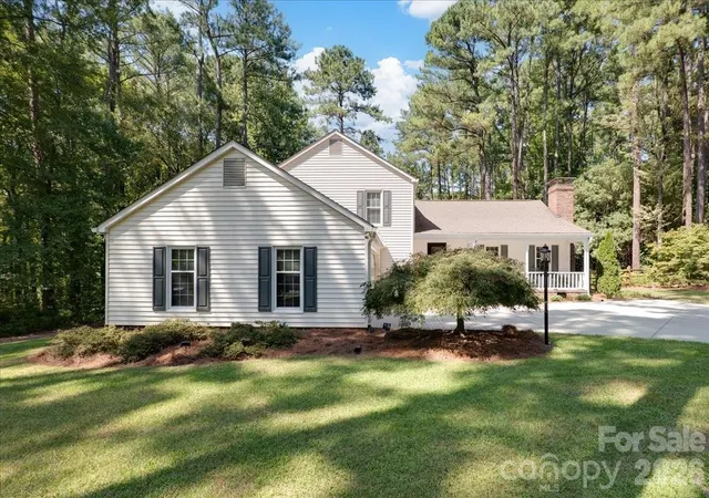 Photo 2 of Single family home for sale at 95 N Scalybark Trl, Concord, NC 28027 | MLS# 4422844 | Listing updated on 2026-09-24