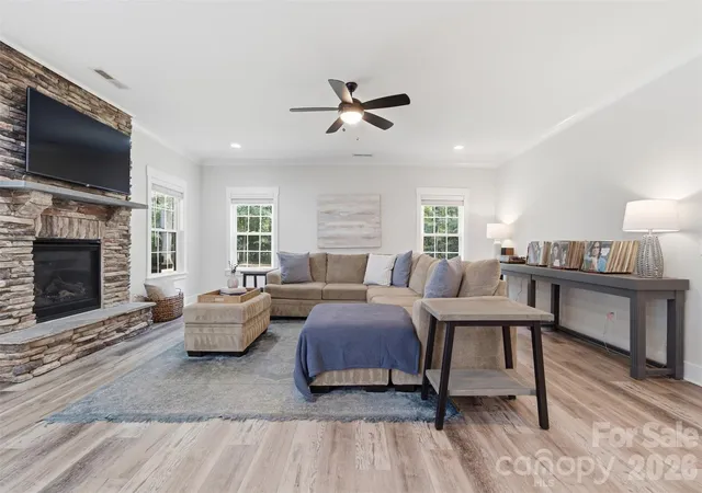 Photo 4 of Sale Pending at 1525 Cranwell Dr, Mount Ulla, NC 28125 | MLS# 4422848 | Listing updated on 2026-09-13
