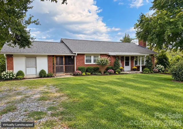 Photo 1 of Single family home for sale at 683 Mcdaniel Rd, Lake Lure, NC 28746 | MLS# 4422885 | Listing updated on 2026-09-15