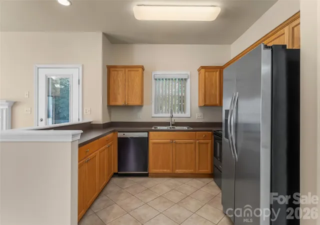 Photo 4 of Condo for sale at 1360 21st Avenue NE, Hickory, NC 28601 | MLS# 4422897 | Listing updated on 2026-09-21