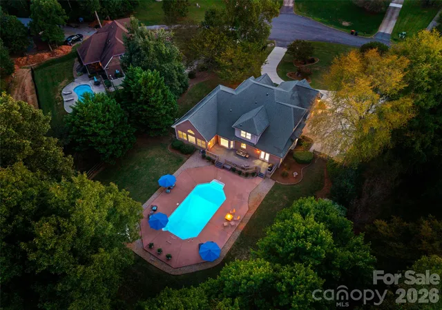 Photo 1 of Single family home for sale at 131 Summerfield Ct, Clover, SC 29710 | MLS# 4422916 | Listing updated on 2026-10-09