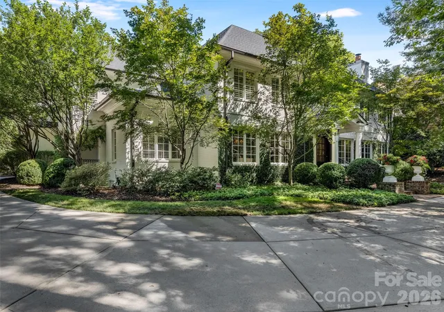 Photo 2 of Mansion for sale at 2946 Wheelock Rd, Charlotte, NC 28211 | MLS# 4422920 | Listing updated on 2026-09-28