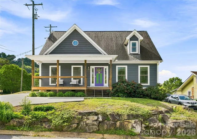 Photo 2 of Single family home for sale at 73 Mountain St, Asheville, NC 28801 | MLS# 4422936 | Listing updated on 2026-10-06