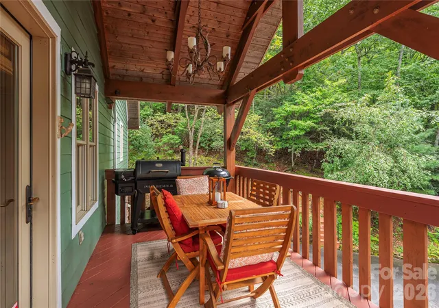 Photo 3 of Single family home for sale at 116 Ivy Rd, Mills River, NC 28759 | MLS# 4422954 | Listing updated on 2026-09-17