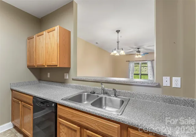 Photo 4 of Condo for sale at 123 Foxden Dr #103, Fletcher, NC 28732 | MLS# 4422959 | Listing updated on 2026-09-13
