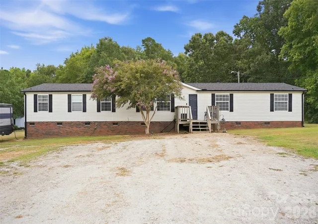 Single family home for sale at 4688 Taxahaw Rd, Lancaster, SC 29720 | MLS# 4422961