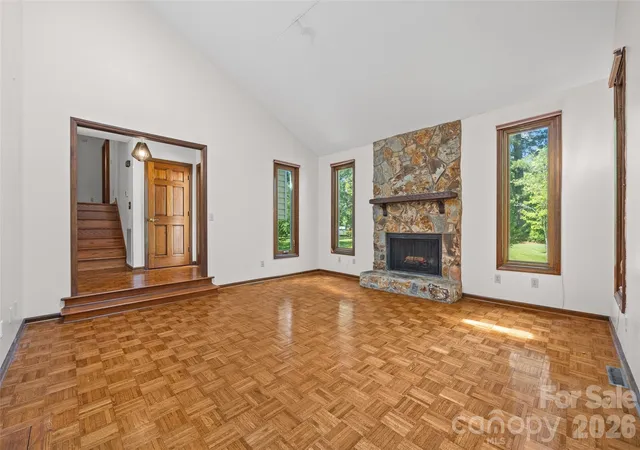 Photo 3 of Single family home for sale at 1680 Meadowdale Rd, Rock Hill, SC 29732 | MLS# 4422966 | Listing updated on 2026-09-12
