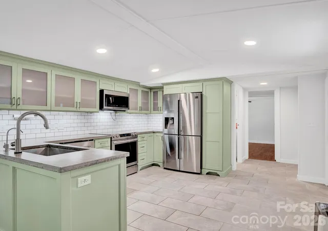 Photo 2 of Single family home for sale at 6303 Griffin Rd, Lancaster, SC 29720 | MLS# 4422989 | Listing updated on 2026-10-14