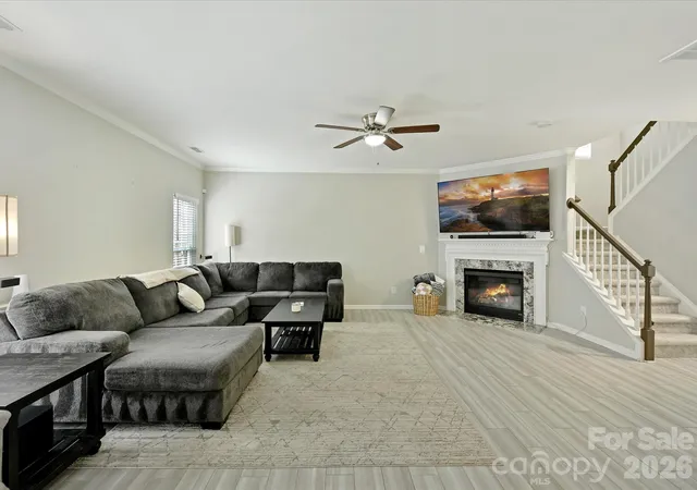 Photo 4 of Sale Pending at 9338 Atlas Cedar Dr, Charlotte, NC 28215 | MLS# 4422993 | Listing updated on 2026-09-14
