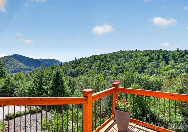 Photo 3 of Single family home for sale at 364 Rock Crk Rd, Zirconia, NC 28790 | MLS# 4423023 | Listing updated on 2026-09-21