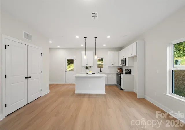 Photo 4 of Single family home for sale at 103 High Ave SW, Concord, NC 28025 | MLS# 4423045 | Listing updated on 2026-09-21