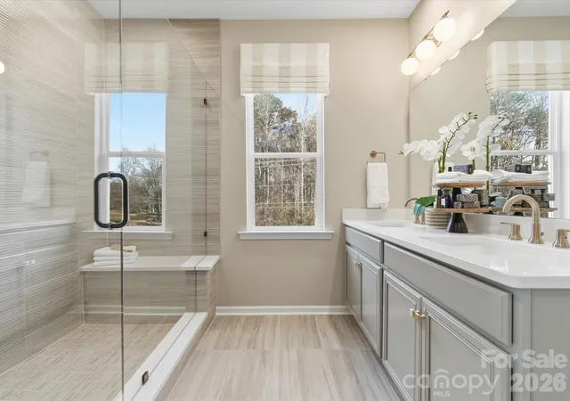 Photo 23 of Townhouse for sale at 7211 Archimedes Ln, Charlotte, NC 28216 | MLS# 4423108 | Listing updated on 2026-10-07