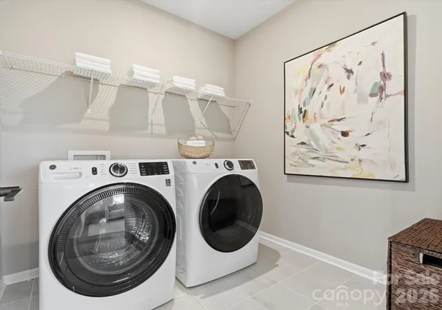 Photo 2 of Townhouse for sale at 8300 Discovery Ln, Charlotte, NC 28216 | MLS# 4423116 | Listing updated on 2026-10-07