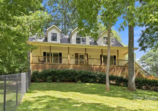 Single family home for sale at 95 Holly Ridge Rd, Waynesville, NC 28786 | MLS# 4423119