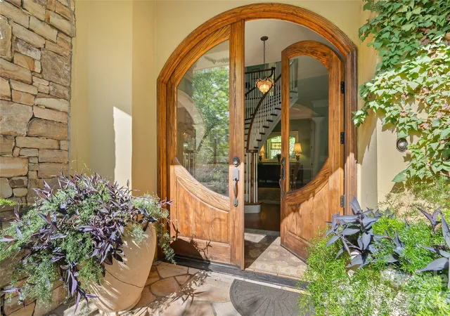 Photo 3 of Single family home for sale at 598 Old Toll Rd, Asheville, NC 28804 | MLS# 4423120 | Listing updated on 2026-10-03