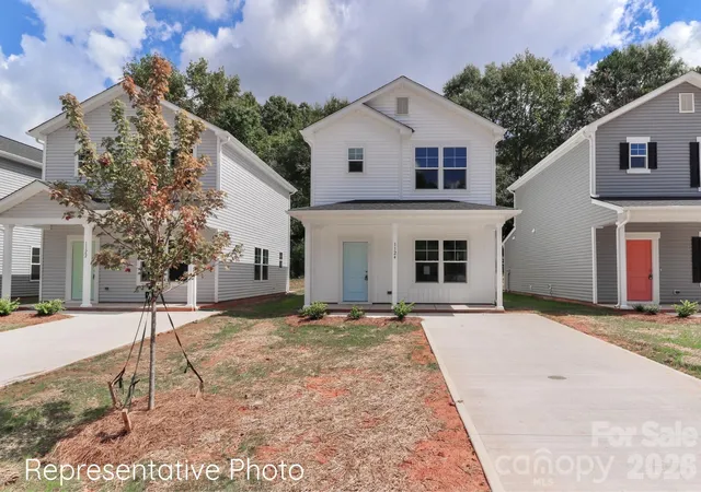 Single family home for sale at 794 Hillard St, Statesville, NC 28625 | MLS# 4423131