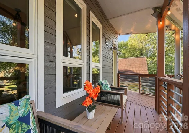 Photo 3 of Single family home for sale at 84 Middlemont Ave, Asheville, NC 28806 | MLS# 4423134 | Listing updated on 2026-10-10