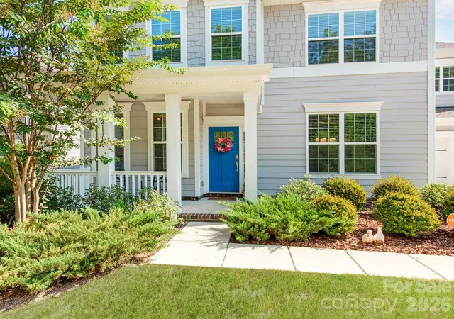 Photo 3 of Sale Pending at 12110 Westbranch Pkwy, Davidson, NC 28036 | MLS# 4423144 | Listing updated on 2026-09-25