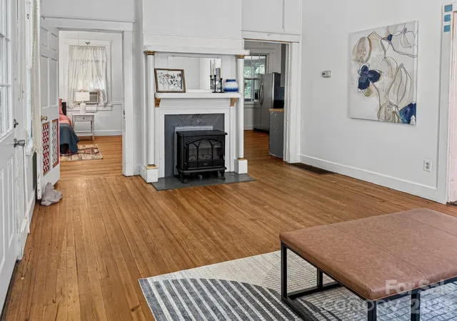 Photo 3 of Single family home for sale at 18 Wood Ave, Asheville, NC 28803 | MLS# 4423154 | Listing updated on 2026-10-04