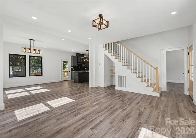 Photo 2 of Single family home for sale at 638 E Black St, Rock Hill, SC 29730 | MLS# 4423165 | Listing updated on 2026-09-15