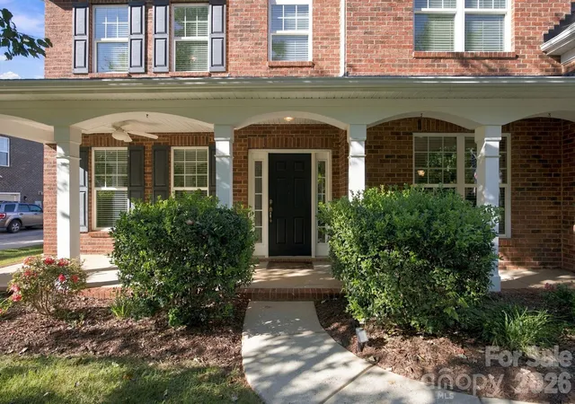 Photo 2 of Single family home for sale at 146 Northbridge Dr, Mooresville, NC 28115 | MLS# 4423173 | Listing updated on 2026-10-04