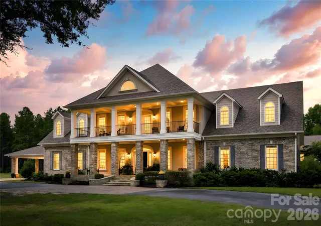 Photo 1 of Mansion for sale at 393 Youngs Bnd Rd, Kershaw, SC 29067 | MLS# 4423176 | Listing updated on 2026-09-24
