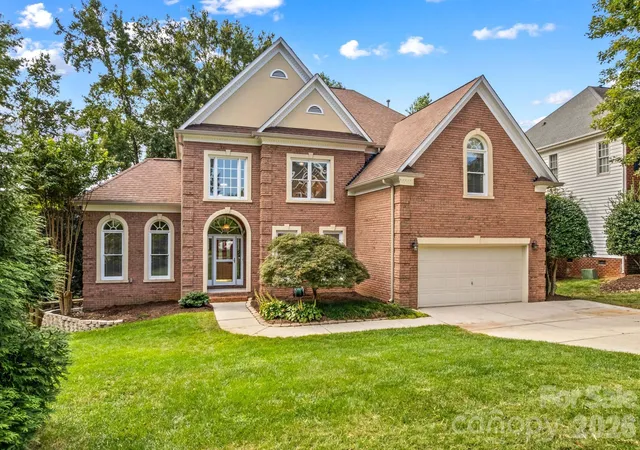 Photo 1 of Single family home for sale at 12822 Cadgwith Cvs Dr, Huntersville, NC 28078 | MLS# 4423196 | Listing updated on 2026-10-09