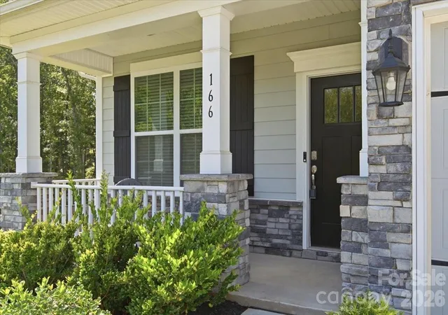 Photo 3 of Single family home for sale at 166 Aviendha Ln, Troutman, NC 28166 | MLS# 4423205 | Listing updated on 2026-10-02