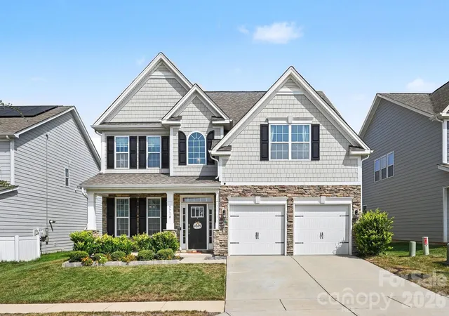 Photo 2 of Single family home for sale at 5710 Rainbow Ln, Fort Mill, SC 29707 | MLS# 4423207 | Listing updated on 2026-09-30