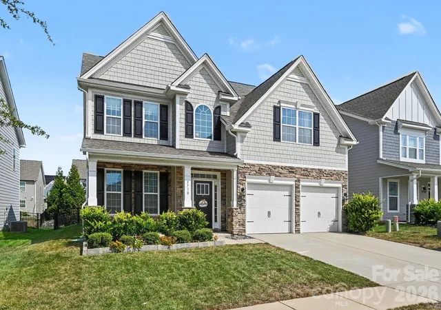Photo 3 of Single family home for sale at 5710 Rainbow Ln, Fort Mill, SC 29707 | MLS# 4423207 | Listing updated on 2026-09-30