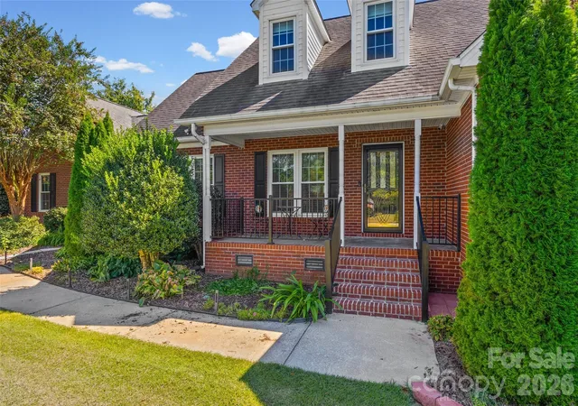 Photo 2 of Single family home for sale at 705 Carrollton Pl, Rock Hill, SC 29730 | MLS# 4423209 | Listing updated on 2026-09-30