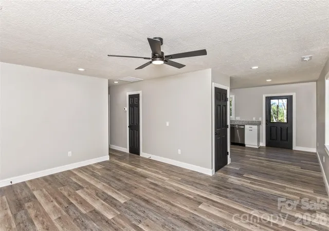 Photo 2 of Single family home for sale at 340 Matthew Ln, Canton, NC 28716 | MLS# 4423221 | Listing updated on 2026-09-19