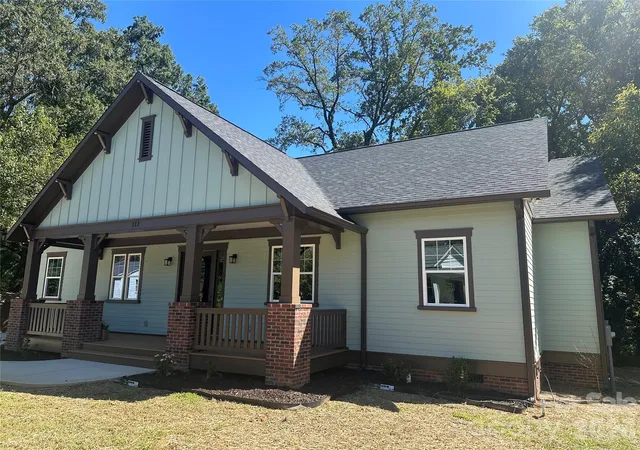 Photo 1 of Single family home for sale at 113 Todd Dr Nw, Concord, NC 28025 | MLS# 4423232 | Listing updated on 2026-10-01