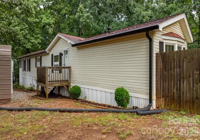 Photo 3 of Single family home for sale at 4838 Lakota Way Rd, Maiden, NC 28650 | MLS# 4423259 | Listing updated on 2026-09-19